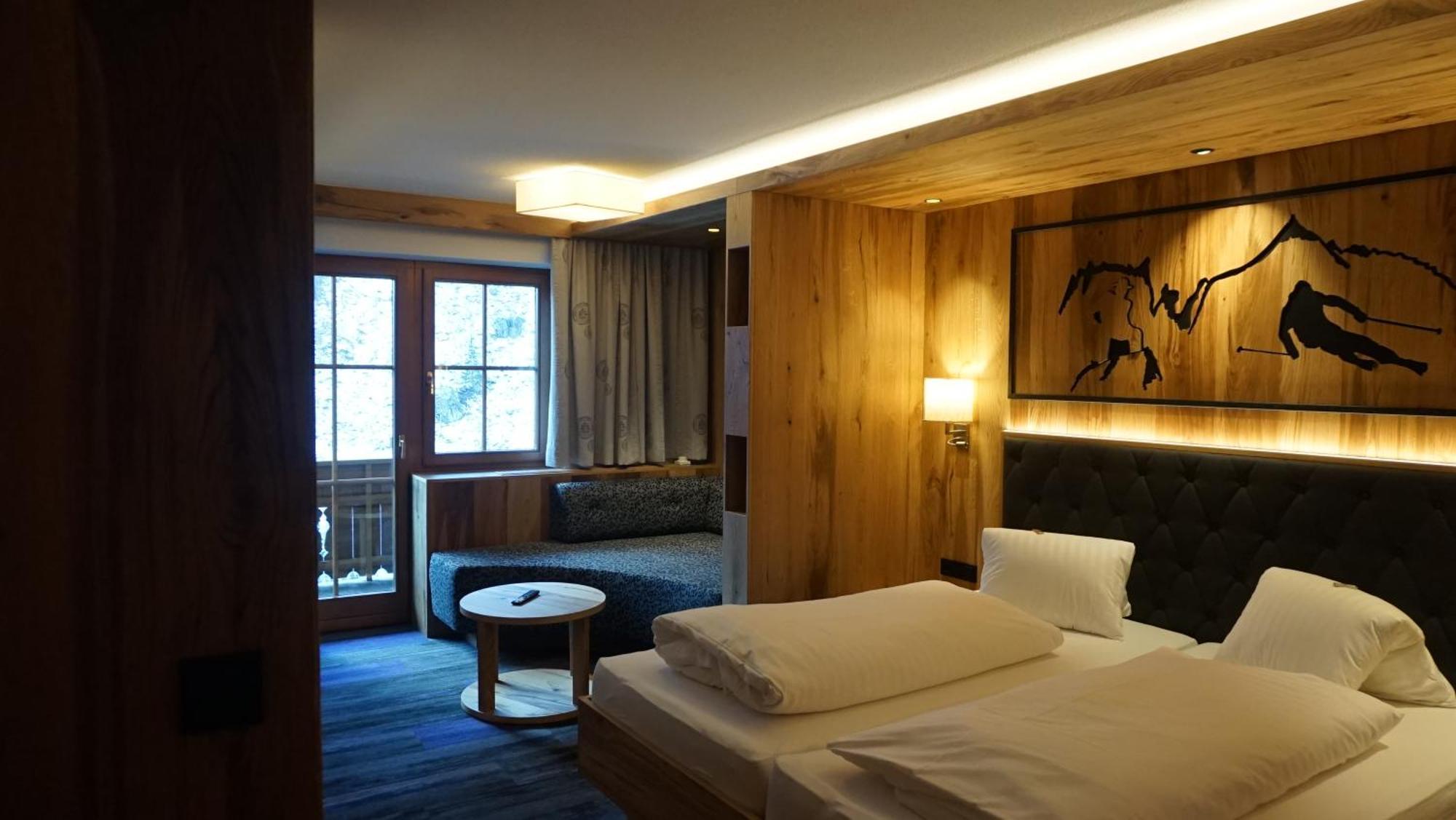 Alpin Panoramahotel Laerchenhof Heiligenblut Exteriér fotografie