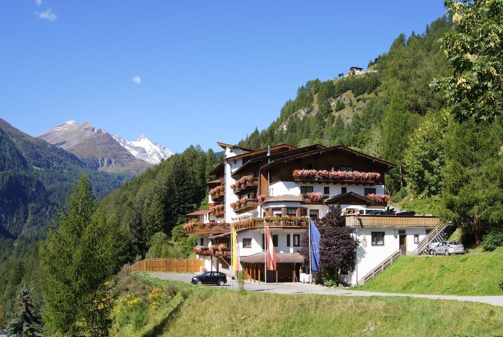 Alpin Panoramahotel Laerchenhof Heiligenblut Exteriér fotografie